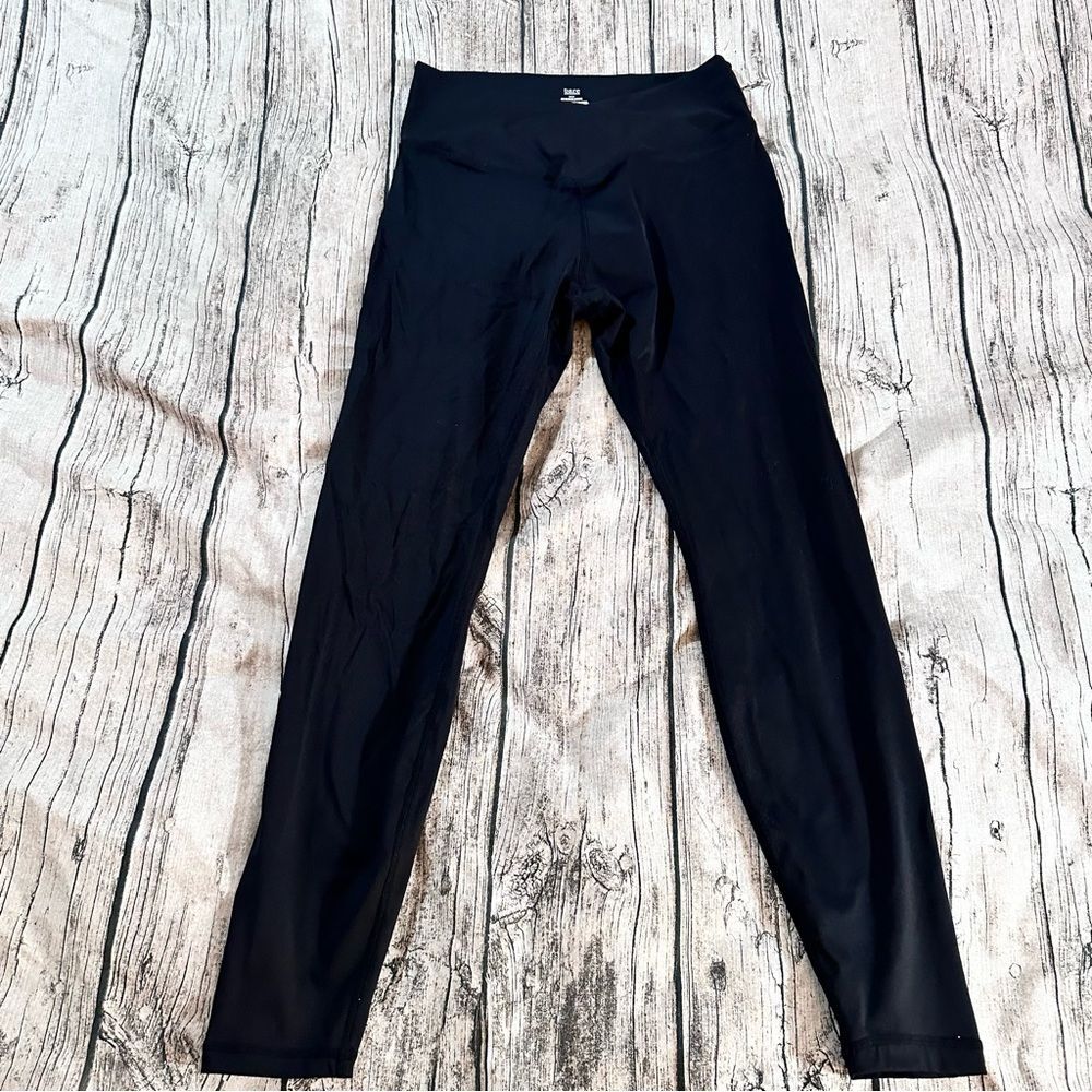 Bare Necessities Black Leggings With V-Front Size Medium, 25.5” inseam